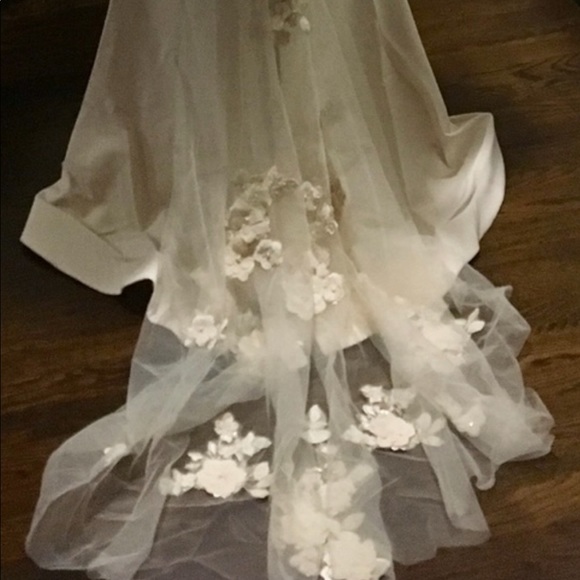 Portia and scarlet Adriana Gown - Picture 7 of 13